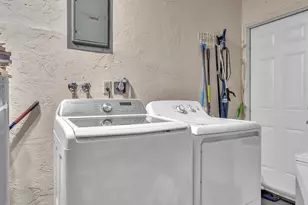 4710 NW 16th Ct, Lauderhill, FL 33313 - Photo 23