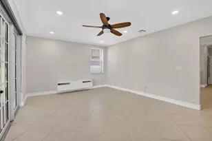 1716 NW 166th Ave, Pembroke Pines, FL 33028 - Photo 17