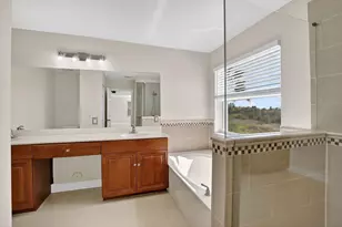 1716 NW 166th Ave, Pembroke Pines, FL 33028 - Photo 31