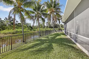 1716 NW 166th Ave, Pembroke Pines, FL 33028 - Photo 45