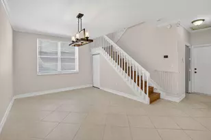 1716 NW 166th Ave, Pembroke Pines, FL 33028 - Photo 13