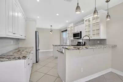 1716 NW 166th Avenue, Pembroke Pines, FL 33028 - Photo 19