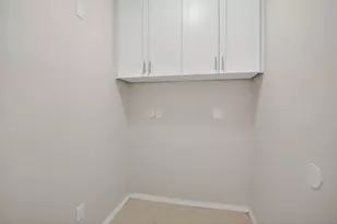 1716 NW 166th Ave, Pembroke Pines, FL 33028 - Photo 43