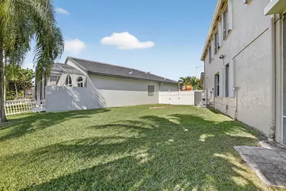 1716 NW 166th Avenue, Pembroke Pines, FL 33028 - Photo 49