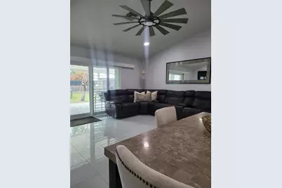 272 SW Crescent Avenue, Port Saint Lucie, FL 34984 - Photo 21