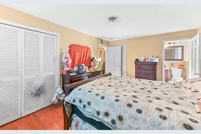 315 SW 12th Avenue, Boynton Beach, FL 33435 - Photo 19