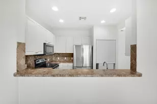 2581 Riverside Dr, Coral Springs, FL 33065 - Photo 7