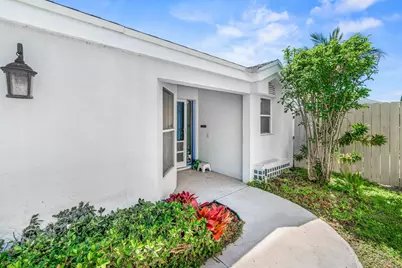 69 King Fisher Way, Boynton Beach, FL 33436 - Photo 3