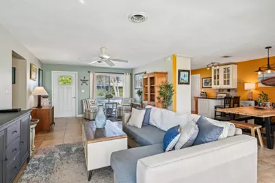 818 SE 9th Terrace, Deerfield Beach, FL 33441 - Photo 17