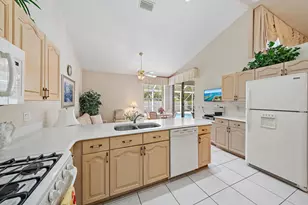 220 Eagleton Estates Blvd, Palm Beach Gardens, FL 33418 - Photo 11