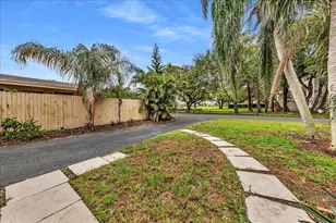 1835 Park Ln, Fort Lauderdale, FL 33315 - Photo 41