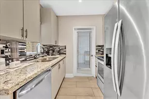 1835 Park Ln, Fort Lauderdale, FL 33315 - Photo 9