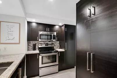 1147 Hillsboro Mile #505, Hillsboro Beach, FL 33062 - Photo 13