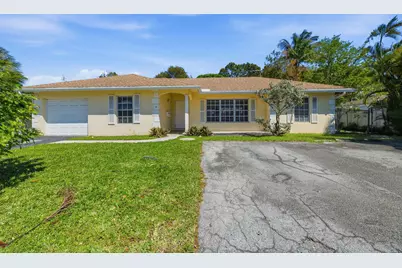 8 NE 9th Avenue, Deerfield Beach, FL 33441 - Photo 1