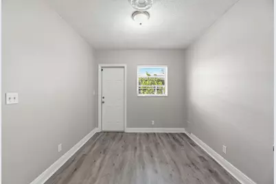 8 NE 9th Avenue, Deerfield Beach, FL 33441 - Photo 17