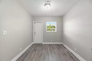 810 NE 9th Ave, Deerfield Beach, FL 33441 - Photo 17