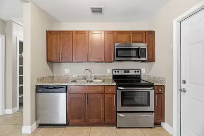 8 NE 9th Avenue, Deerfield Beach, FL 33441 - Photo 33