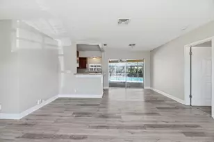 810 NE 9th Ave, Deerfield Beach, FL 33441 - Photo 3