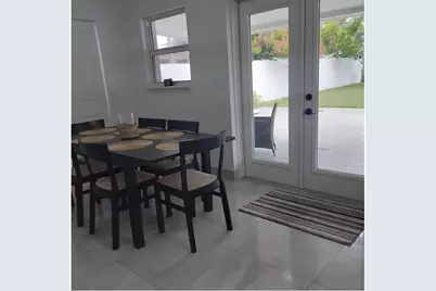 1670 NE 1st Avenue, Pompano Beach, FL 33060 - Photo 9