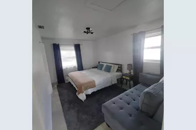 1670 NE 1st Avenue, Pompano Beach, FL 33060 - Photo 13