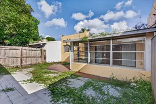 220 NW 43rd Ct, Deerfield Beach, FL 33064 - Photo 31