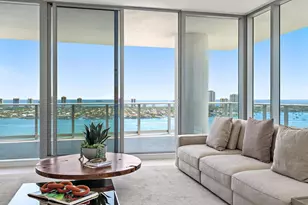 220 Lake Shore Dr, Lake Park, FL 33403 - Photo 3