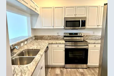 10253 VÃ­a Hibiscus, Boca Raton, FL 33428 - Photo 3