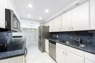 1194 Hillsboro Mile, Hillsboro Beach, FL 33062 - Photo 7