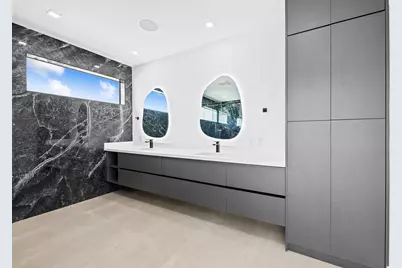 2324 SW 26th Street, Miami, FL 33133 - Photo 23