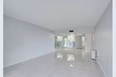 23247 N Barwood Ln Lane N #305, Boca Raton, FL 33428 - Photo 7