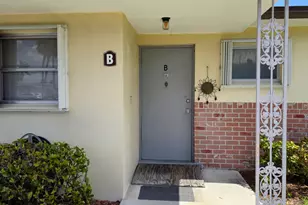 2800 Ashley Dr E, West Palm Beach, FL 33415 - Photo 3