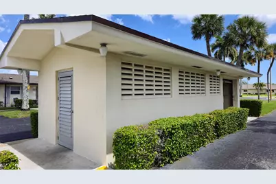 2800 Ashley Drive E #B, West Palm Beach, FL 33415 - Photo 15