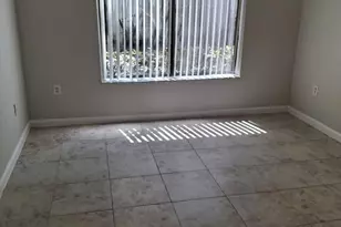 3238 Coral Lake Ln, Coral Springs, FL 33065 - Photo 9