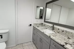 9235 SW 8th St, Boca Raton, FL 33428 - Photo 9