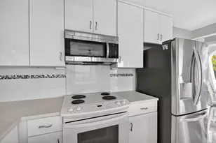 214 Inlet Way, Palm Beach Shores, FL 33404 - Photo 17