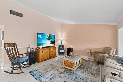 6266 Red Cedar Circle, Greenacres, FL 33463 - Photo 7