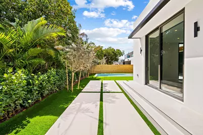 2324 SW 26th Street, Miami, FL 33133 - Photo 39