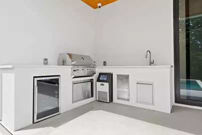 2324 SW 26th Street, Miami, FL 33133 - Photo 37