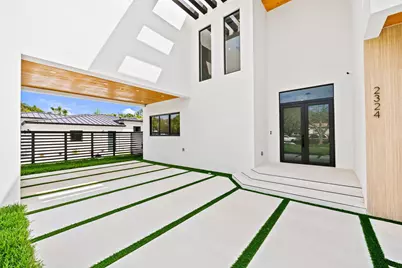 2324 SW 26th Street, Miami, FL 33133 - Photo 3