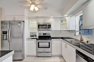 5860 NW 44th St, Lauderhill, FL 33319 - Photo 3