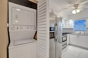 5860 NW 44th St, Lauderhill, FL 33319 - Photo 13