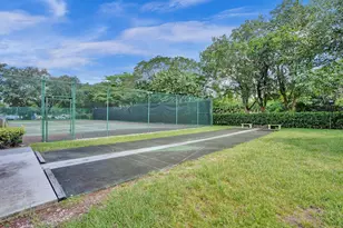 5860 NW 44th St, Lauderhill, FL 33319 - Photo 45