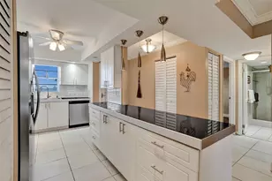 5860 NW 44th St, Lauderhill, FL 33319 - Photo 9