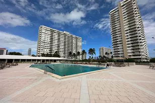 1985 S Ocean Dr, Hallandale Beach, FL 33009 - Photo 29