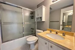 1985 S Ocean Dr, Hallandale Beach, FL 33009 - Photo 9