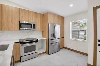 8901 Windtree Street, Boca Raton, FL 33496 - Photo 7