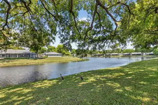 8901 Windtree St, Boca Raton, FL 33496 - Photo 37