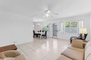 3043 Berkshire C, Deerfield Beach, FL 33442 - Photo 3