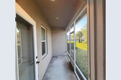 758 NE Hawks Ridge Way, Port Saint Lucie, FL 34983 - Photo 5