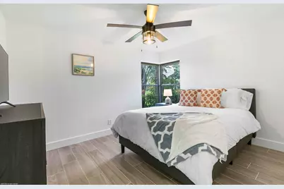 13781 Barberry Drive, Wellington, FL 33414 - Photo 15